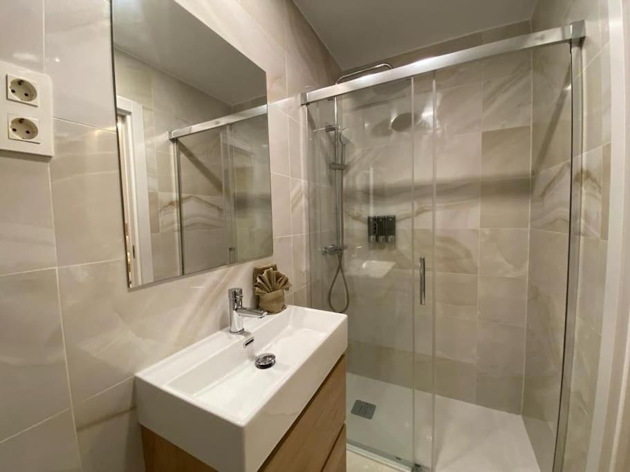 Apartamento Refugio 2Br Y 2Ba Azca/Bernabeu Madrid Exterior foto